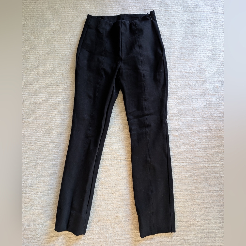 Quince Ultra-Stretch Ponte Pintuck Ankle Pant Black
